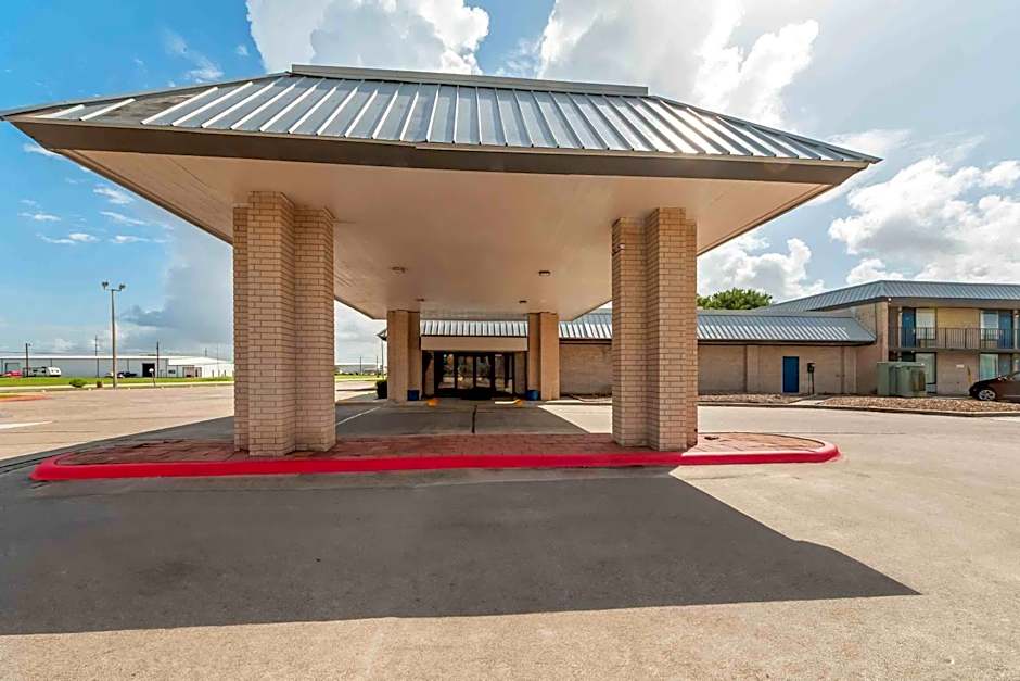 Studio 6 Port Lavaca, TX