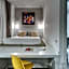 Navona Theatre Hotel