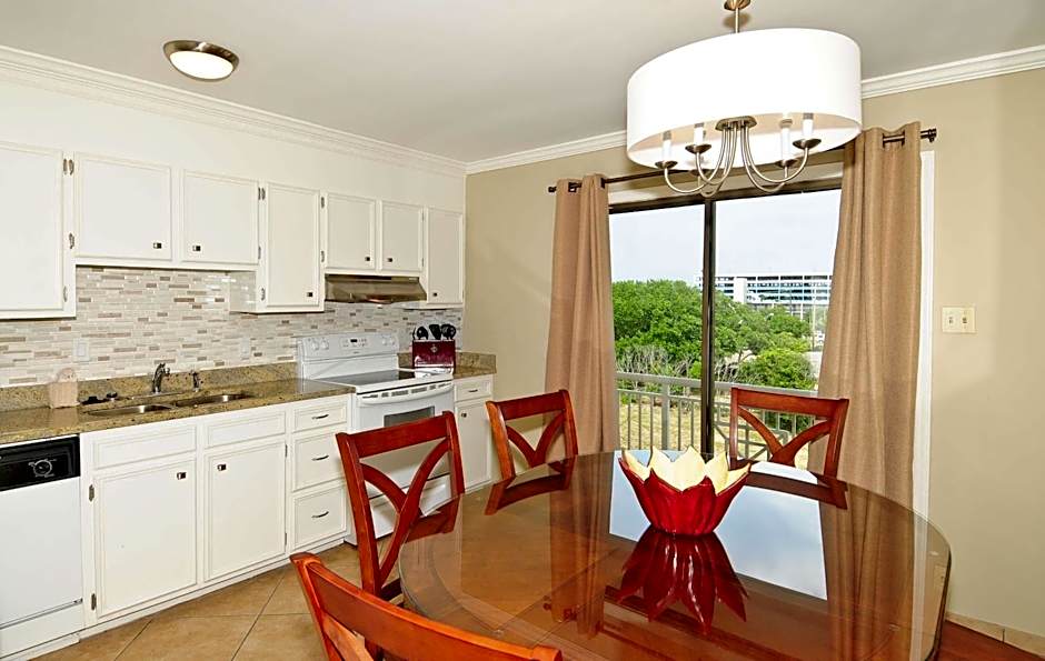 The Sandbar Hotel, Trademark Collection by Wyndham