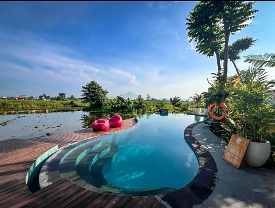 Odessa Village by Pramana Villas