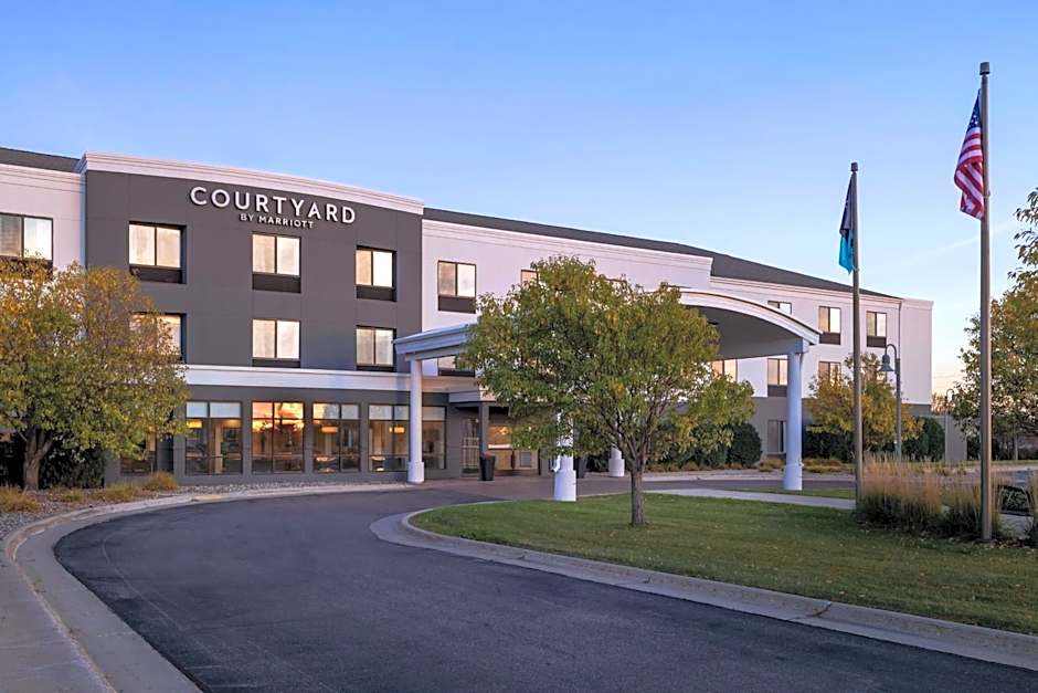 Courtyard by Marriott Fargo Moorhead, MN