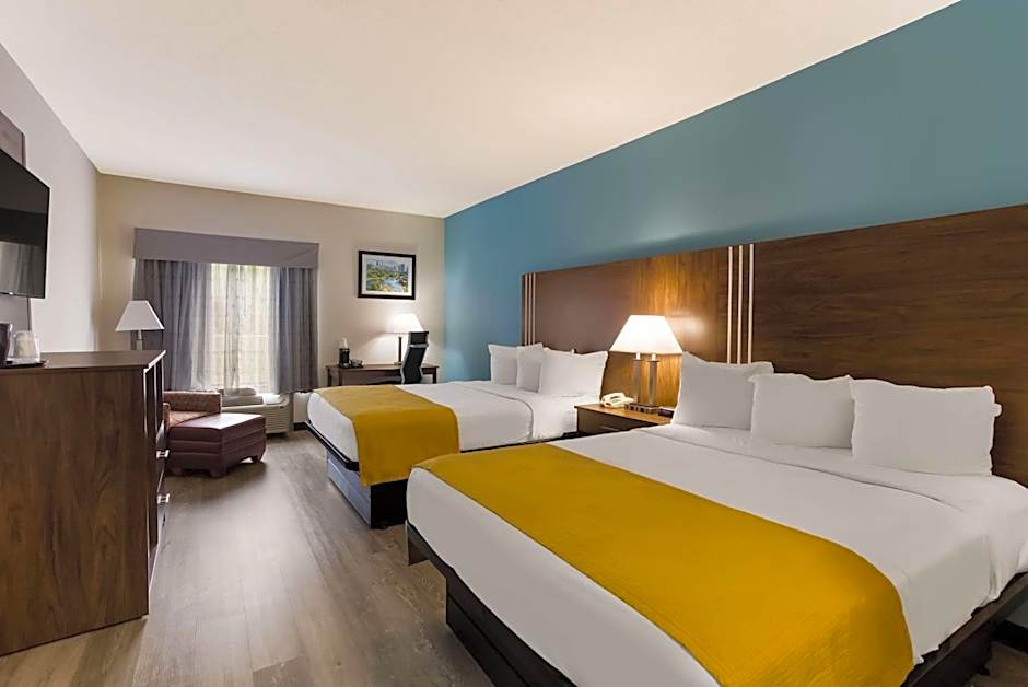 Best Western Crossroads Inn
