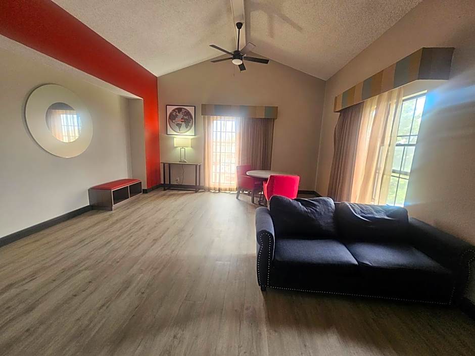 Ramada by Wyndham Westminster Denver