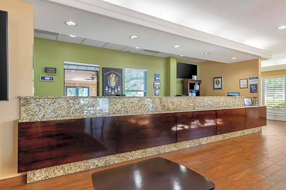 Best Western Cocoa Beach Hotel & Suites