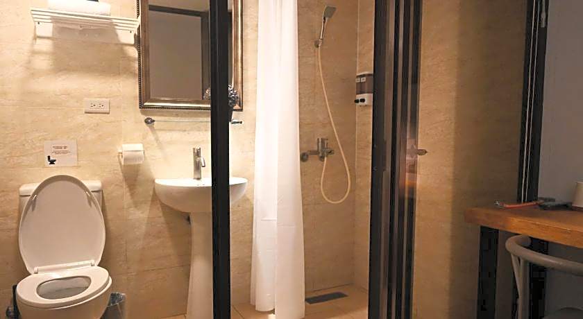 Lutel Hotel Xpark Gloria Outlets Shin Kong Cinemas