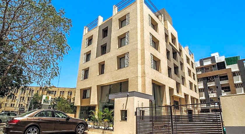 Hotel The Basil Park