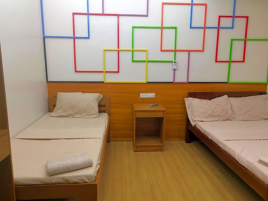 Mansion 8 Residences