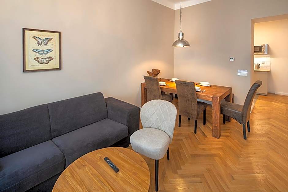 Downtown - Apart Hotel Zborovska