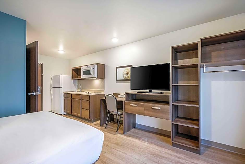 WoodSpring Suites Gurnee-North Chicago