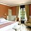 Alhambra Palace Hotel