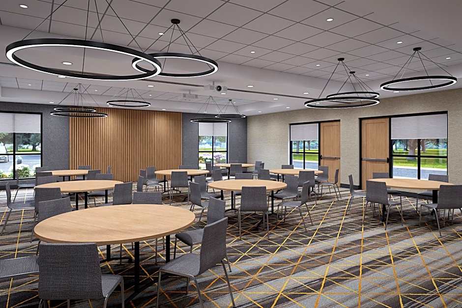 Holiday Inn & Suites Columbia Northeast By IHG