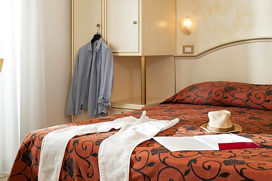 Hotel Rosa Maria Elite