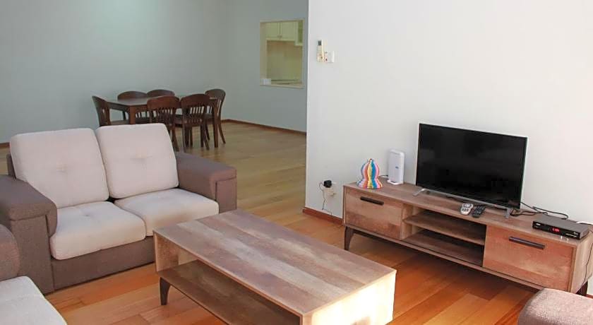 Homestay Marina Court Resort