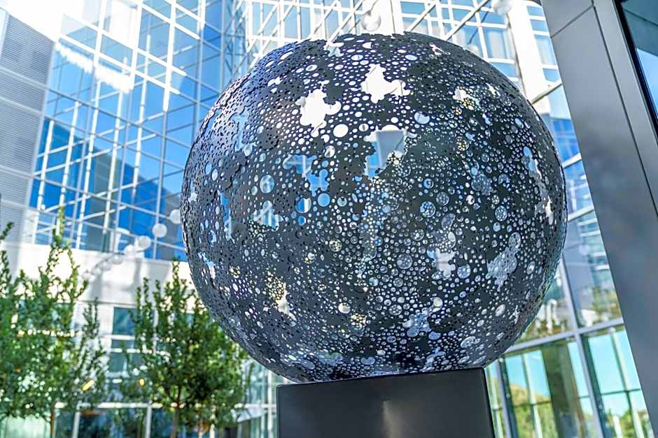 AC Hotel by Marriott San Francisco Airport/Oyster Point Waterfront