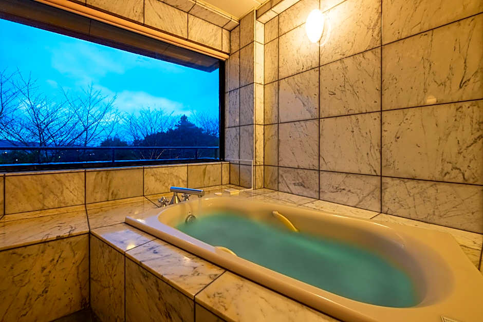 Hotel Io Alpheratz