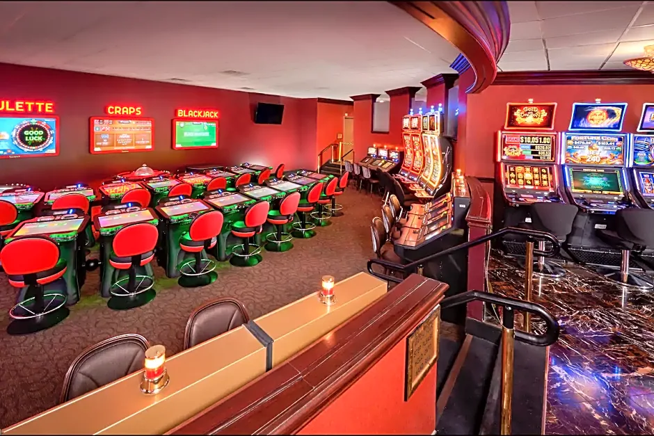 Hotel Apache