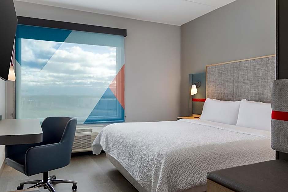 avid hotels - Toronto - Vaughan Southwest By IHG
