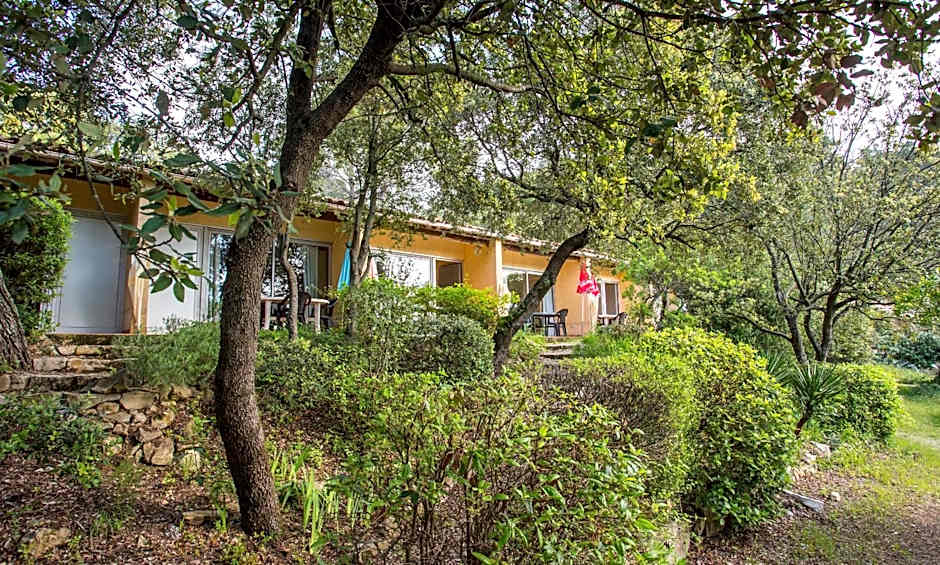 Les Arbousiers Village Hôtel Provençal