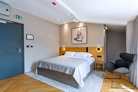 Double Room with Terrace