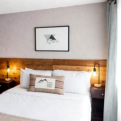 Summit View Inn