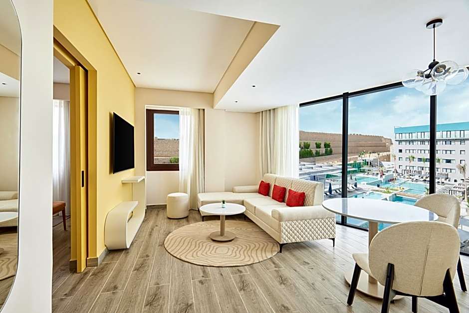 Hyatt Centric Cairo West