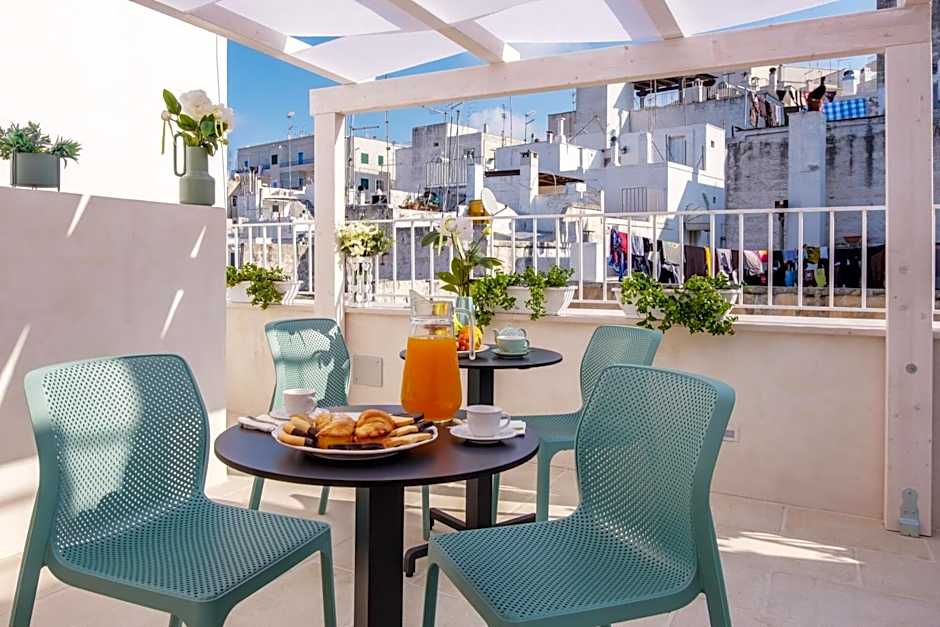 La Bella Ostuni Suites