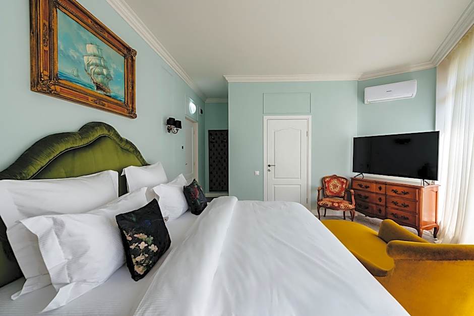 Ateneea Luxury Rooms