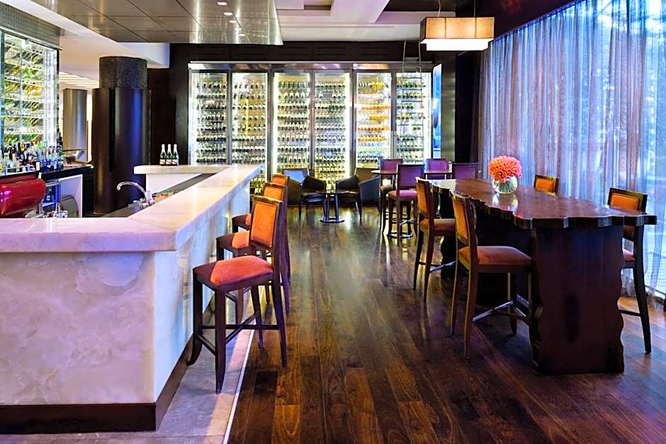 Sankara Nairobi, Autograph Collection