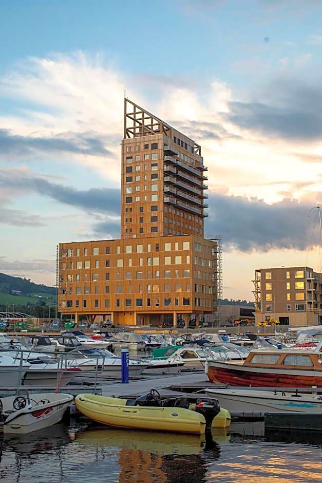 Wood Hotel by Frich's