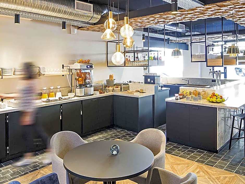 ibis Styles Laval Centre Gare
