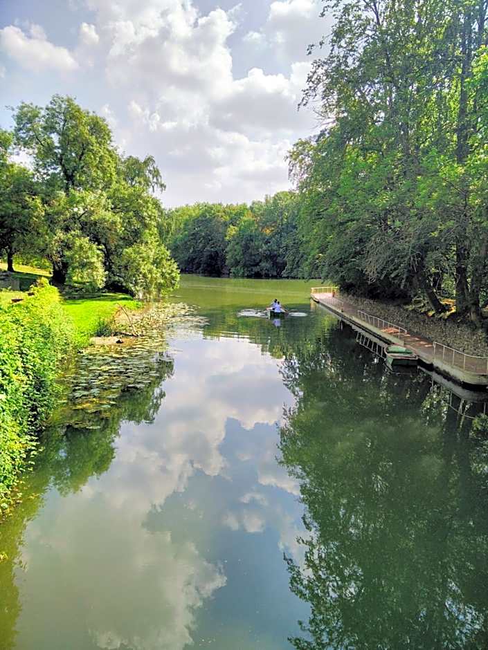 Le Moulin De Connelles