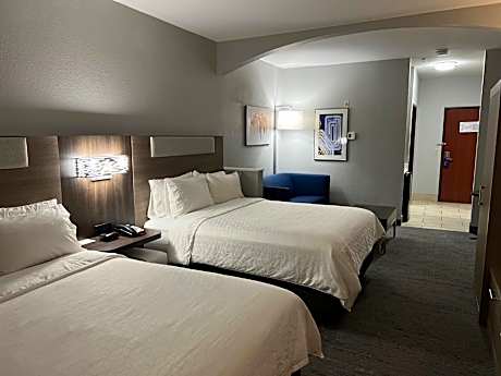 Suite with Two Queen Beds