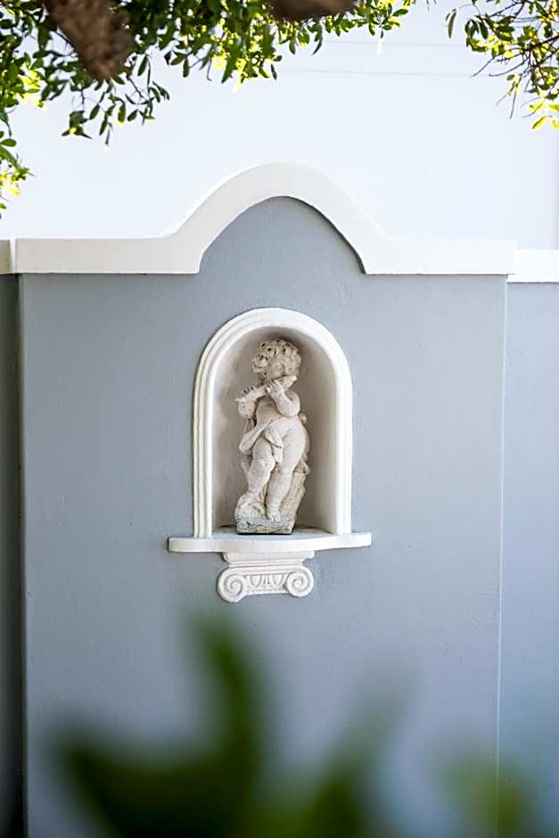 The Whale on Main B&B