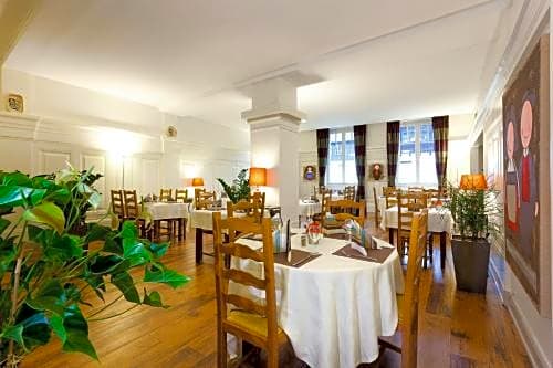 Hôtel Restaurant La Cigogne