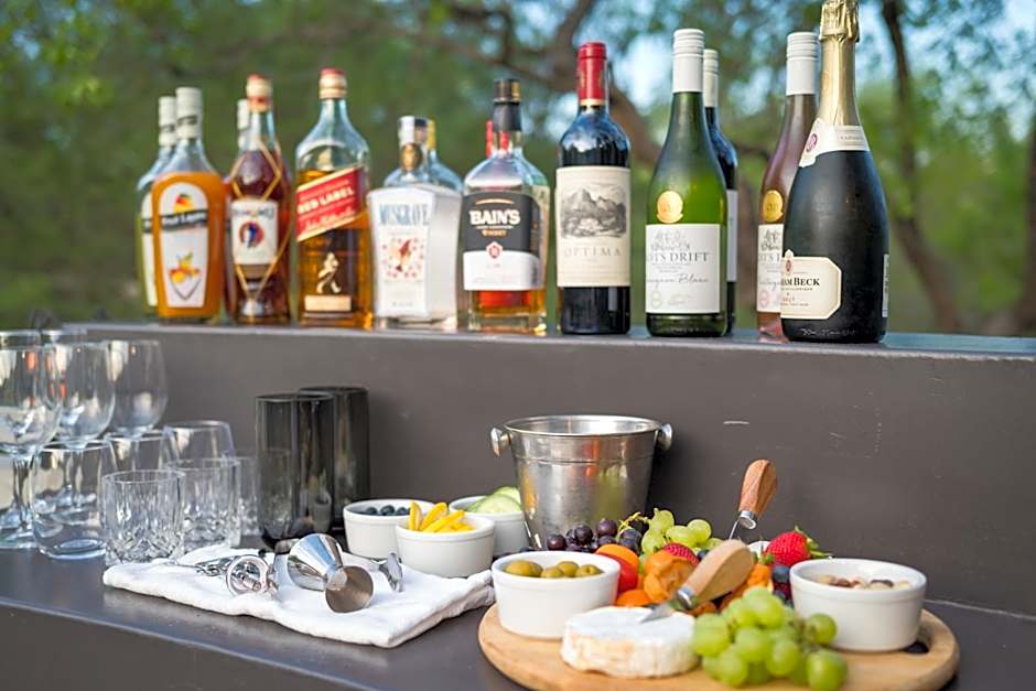 The Baobab Bush Lodge and Villa