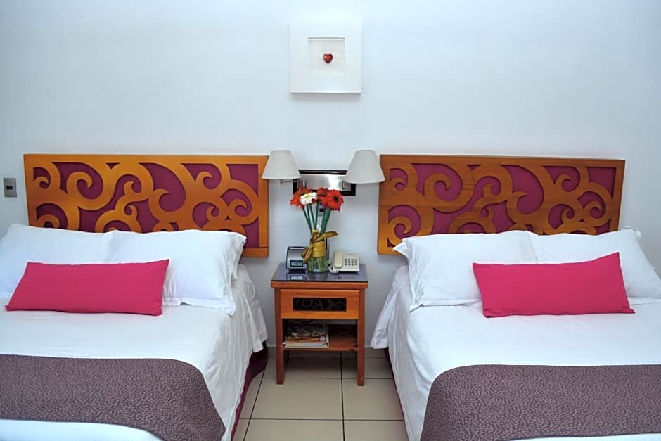 Boutique Pueblo Lindo
