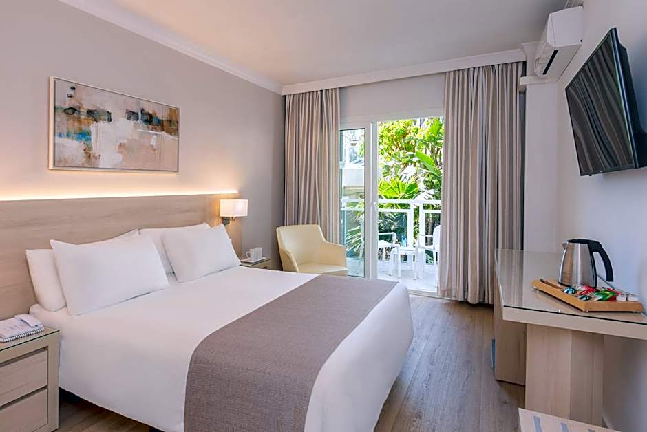 Hotel Las Arenas, Affiliated by Melia