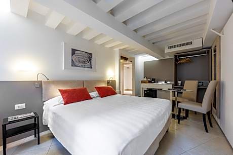 Ground Floor Cosy Room