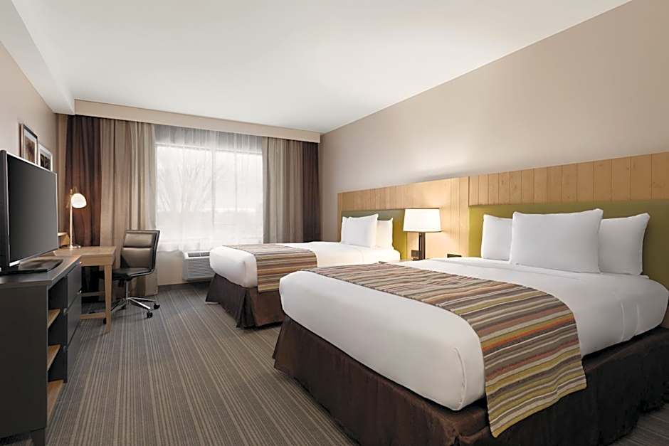 Country Inn & Suites by Radisson, Belleville, ON