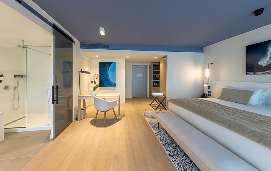 Hotel Indigo Cagnes-sur-Mer by IHG