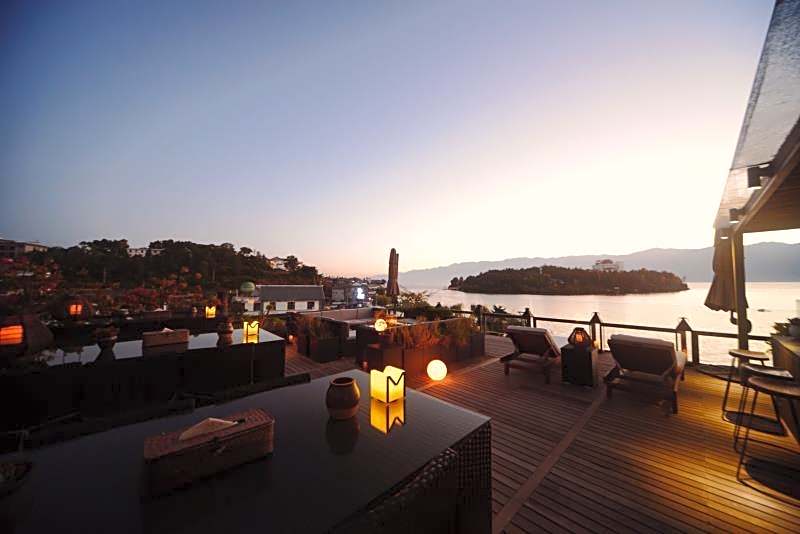 Yakamoz Haijie Hotel                                                                            