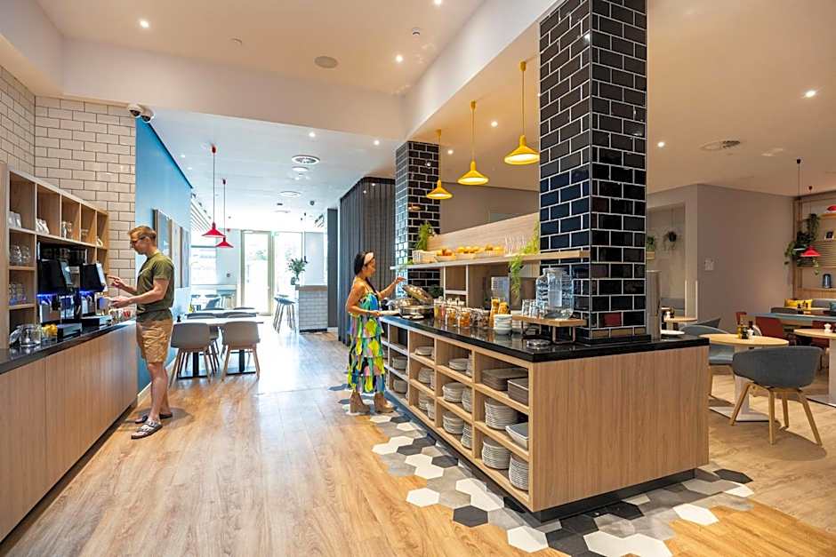 Holiday Inn Express Antwerp - City Centre By IHG