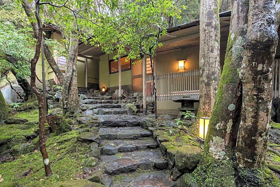 Tsukihitei