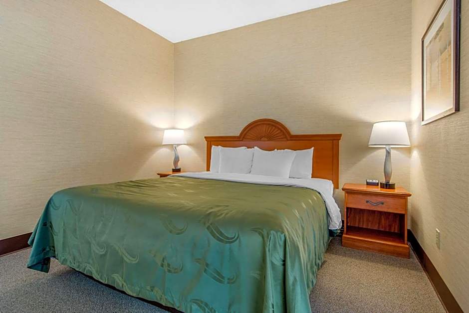 Quality Inn & Suites Mansfield