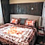 Divine Villa Guest House Harper Ave EWR AIRPORT PENN STATION NY NJ