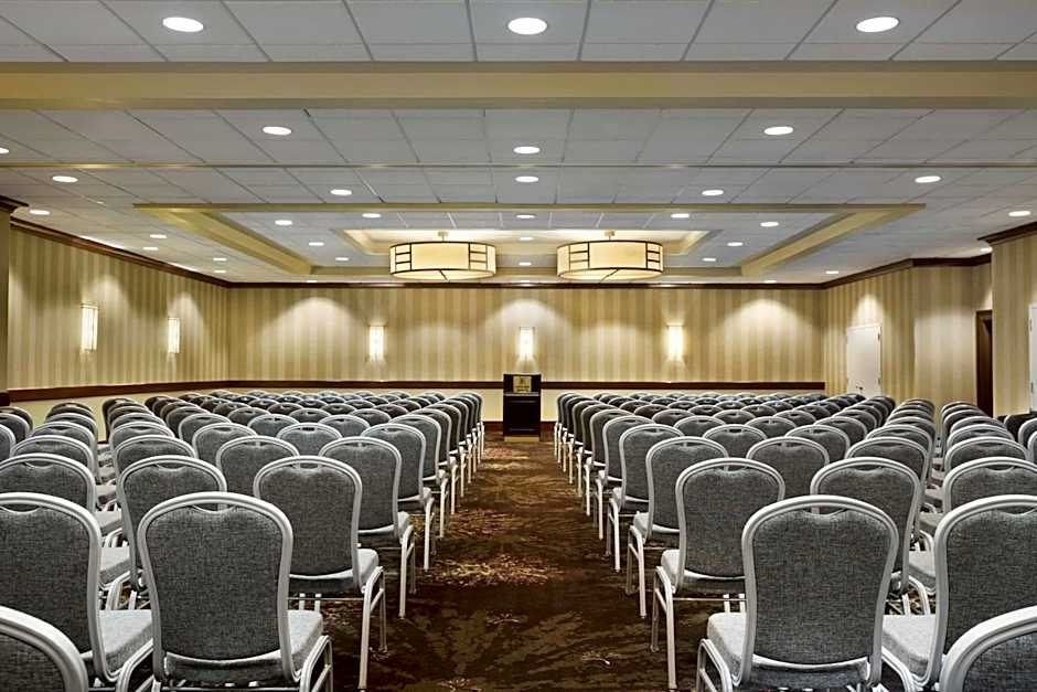 Embassy Suites By Hilton Hotel Piscataway-Somerset