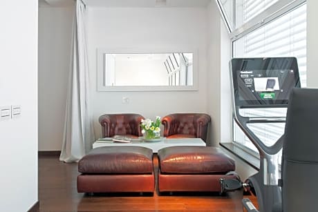 Grand Presidential Suite