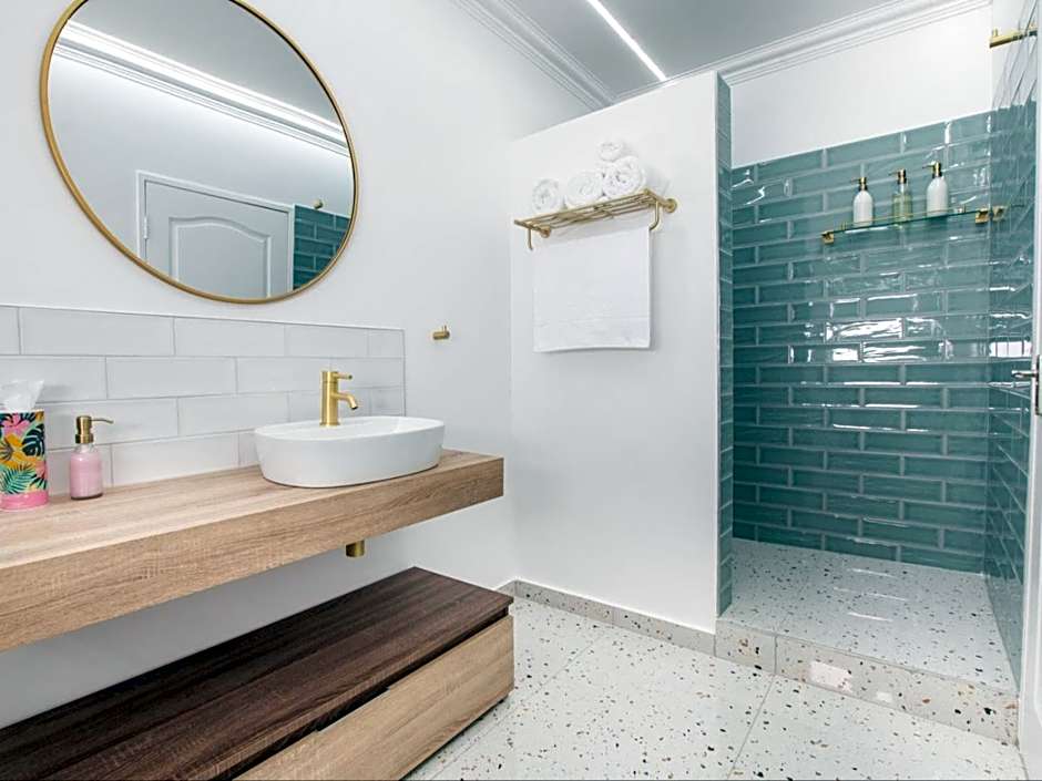 La Dolce Vita Gordon’s Bay