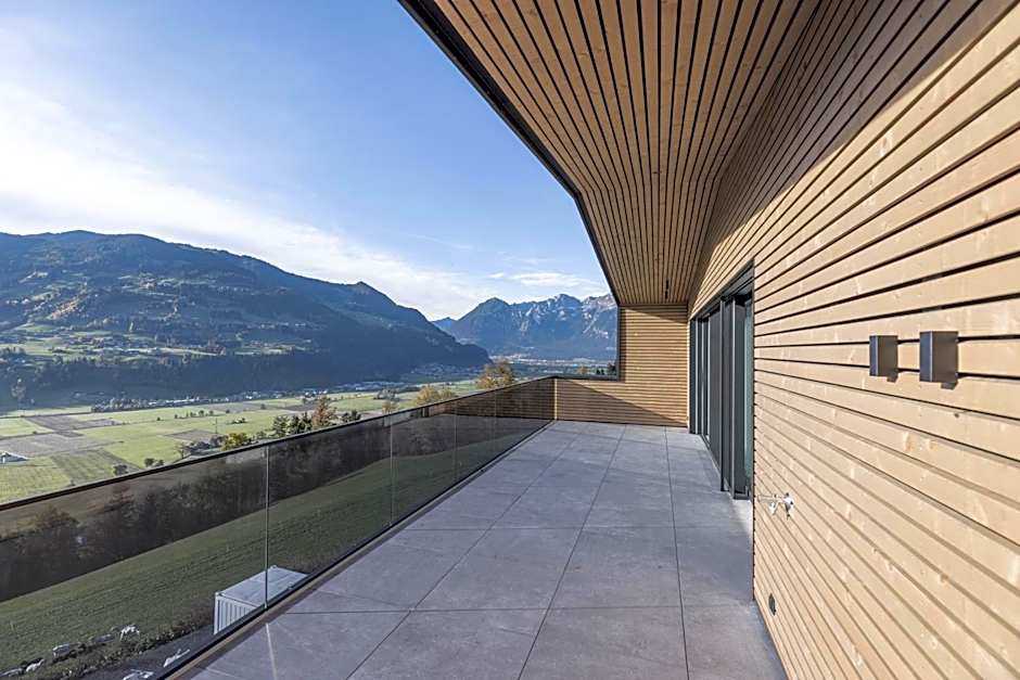 Perfect Lodgings Panorama