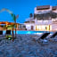 Oasis Beach Hotel - Adults Only